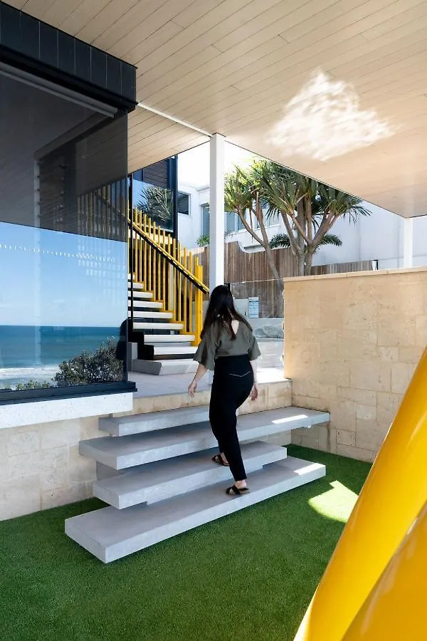 Elegant Beach House & Whale Watching Gem Sunshine Beach 0*,